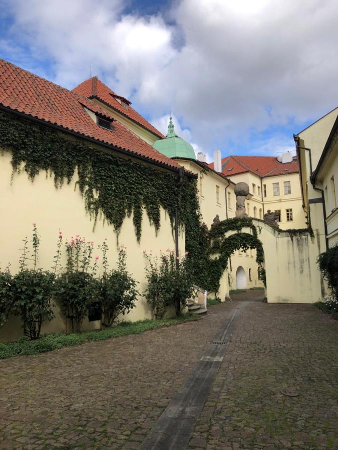 Historic Centre Of Prague Apartment Bagian luar foto